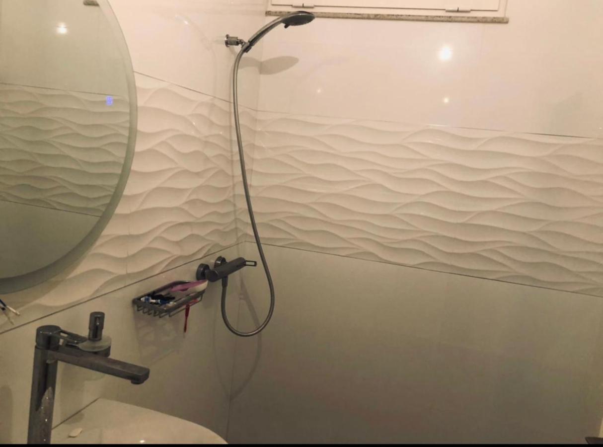 Beach Luxury Apartment Shengjin Lezhë Esterno foto