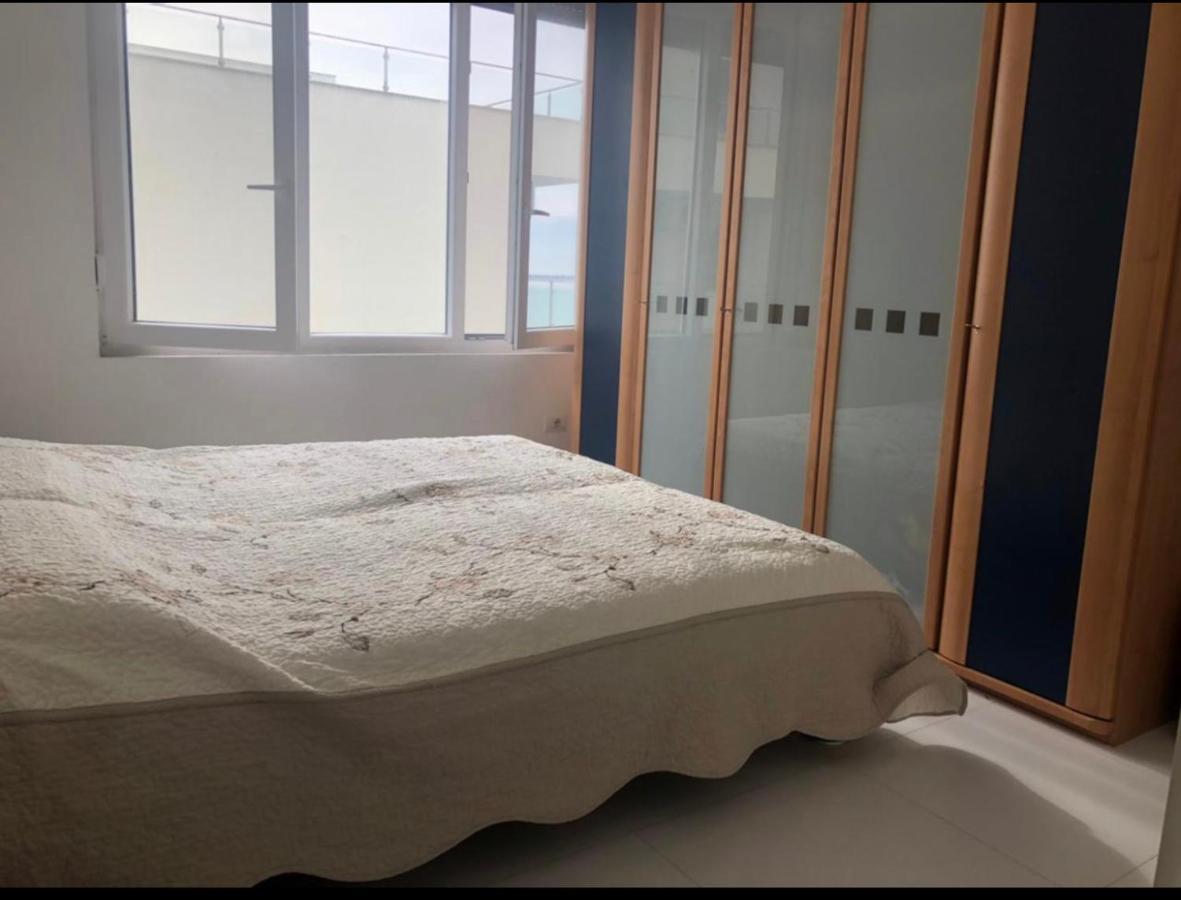 Beach Luxury Apartment Shengjin Lezhë Esterno foto